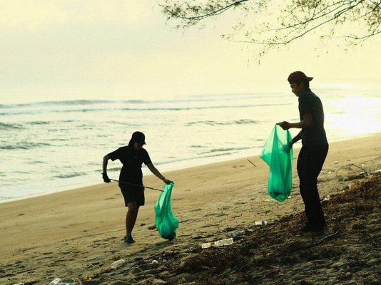 Beach Clean Up - 07