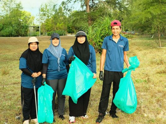 Beach Clean Up - 20